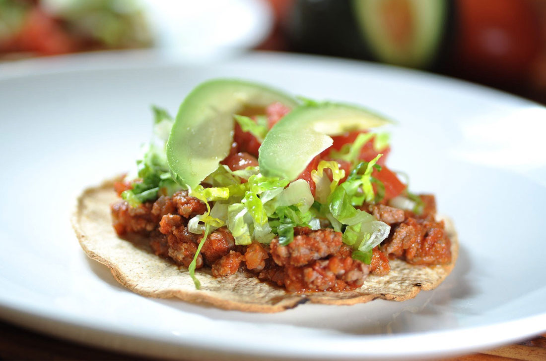 Tostada de Picadillo